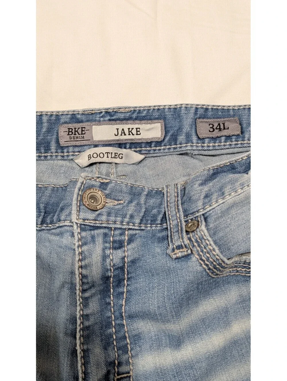 BKE Jake Bootleg Jeans Men’s 34L Light Wash Buckle Denim Bootcut Stretch